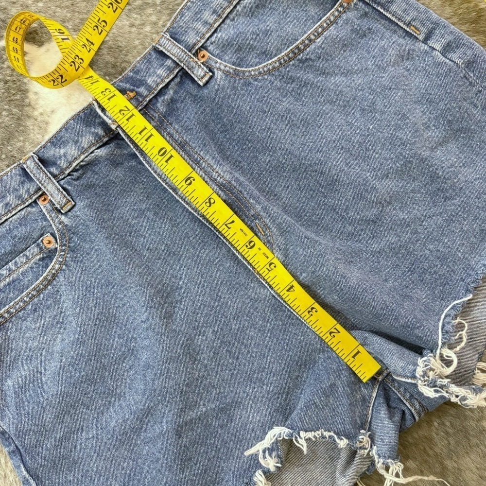 VS PINK Frayed Denim Shorts - Picture 11 of 12